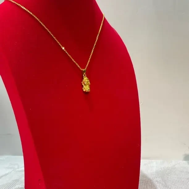 铜合金吊坠 镀金貔貅项链