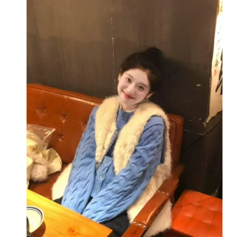 蓝色麻花针织开衫外套女冬季穿搭宽松韩系慵懒毛衣长袖上衣