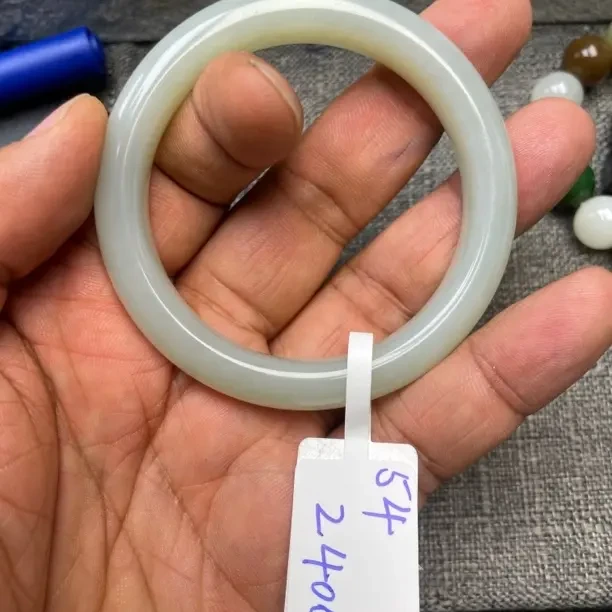 正装新疆且末近矿料