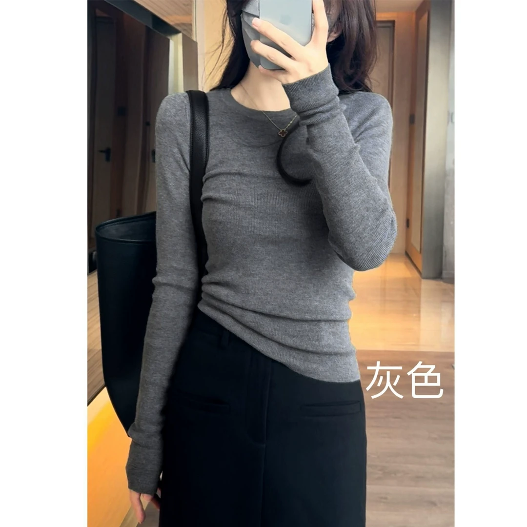 2025年圆领百搭长袖修身打底衫套头时尚新款秋冬季简约针织衫女