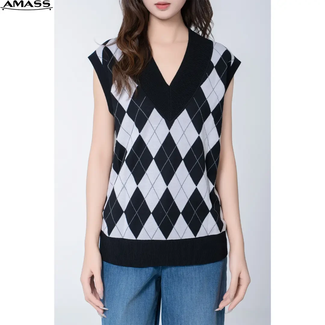 AMASS/阿玛施新款经典绵羊毛V领菱格纹针织时尚马甲背心女5399664