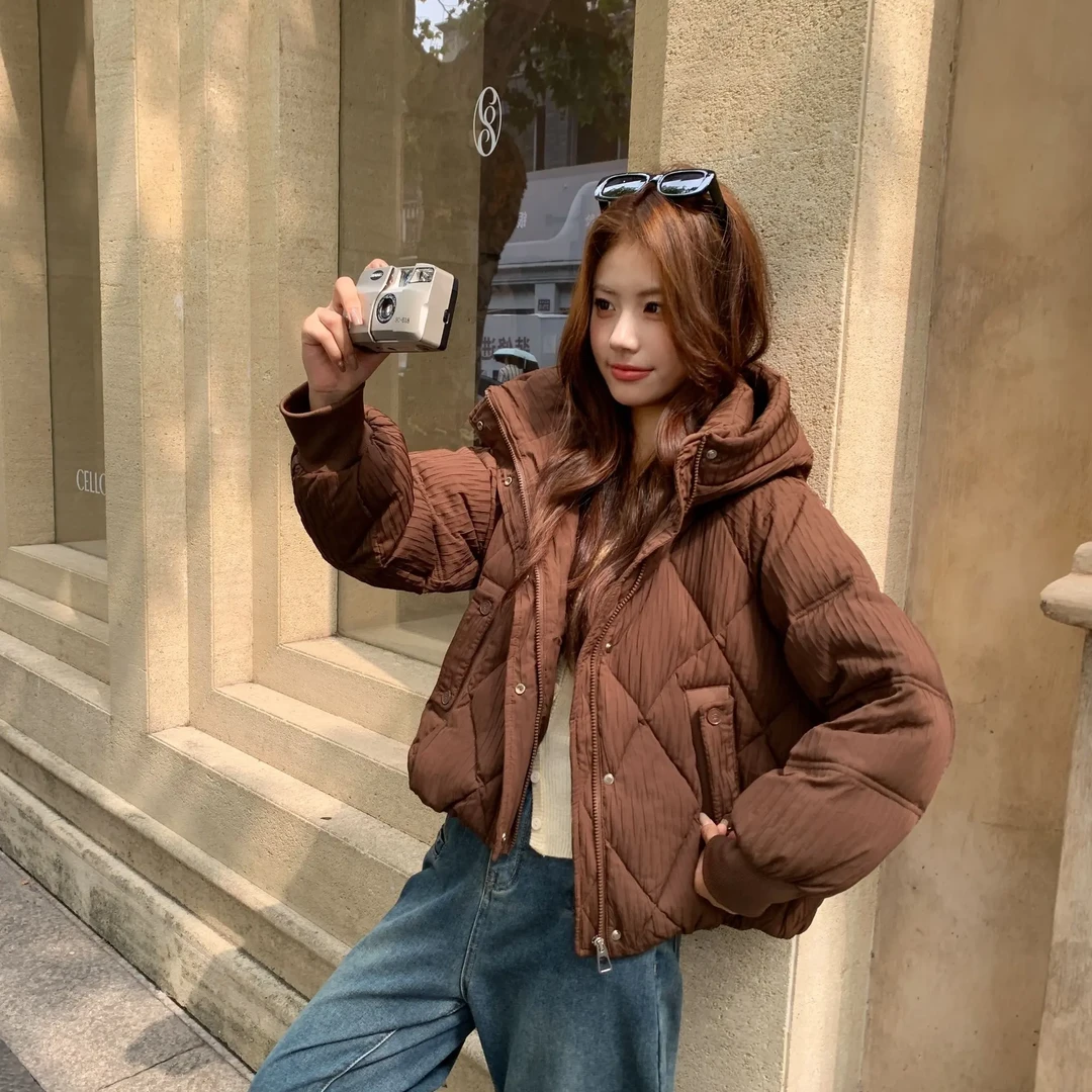 羽绒服2025冬季上新连衣帽压皱面料时尚保暖外套12