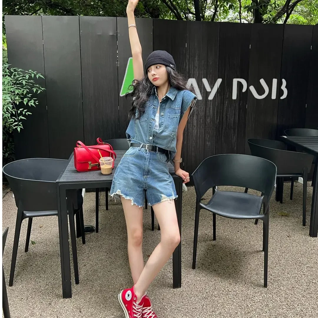 复古时尚套装女2025夏日POLO领无袖牛仔背心外套高腰阔腿短裤子潮