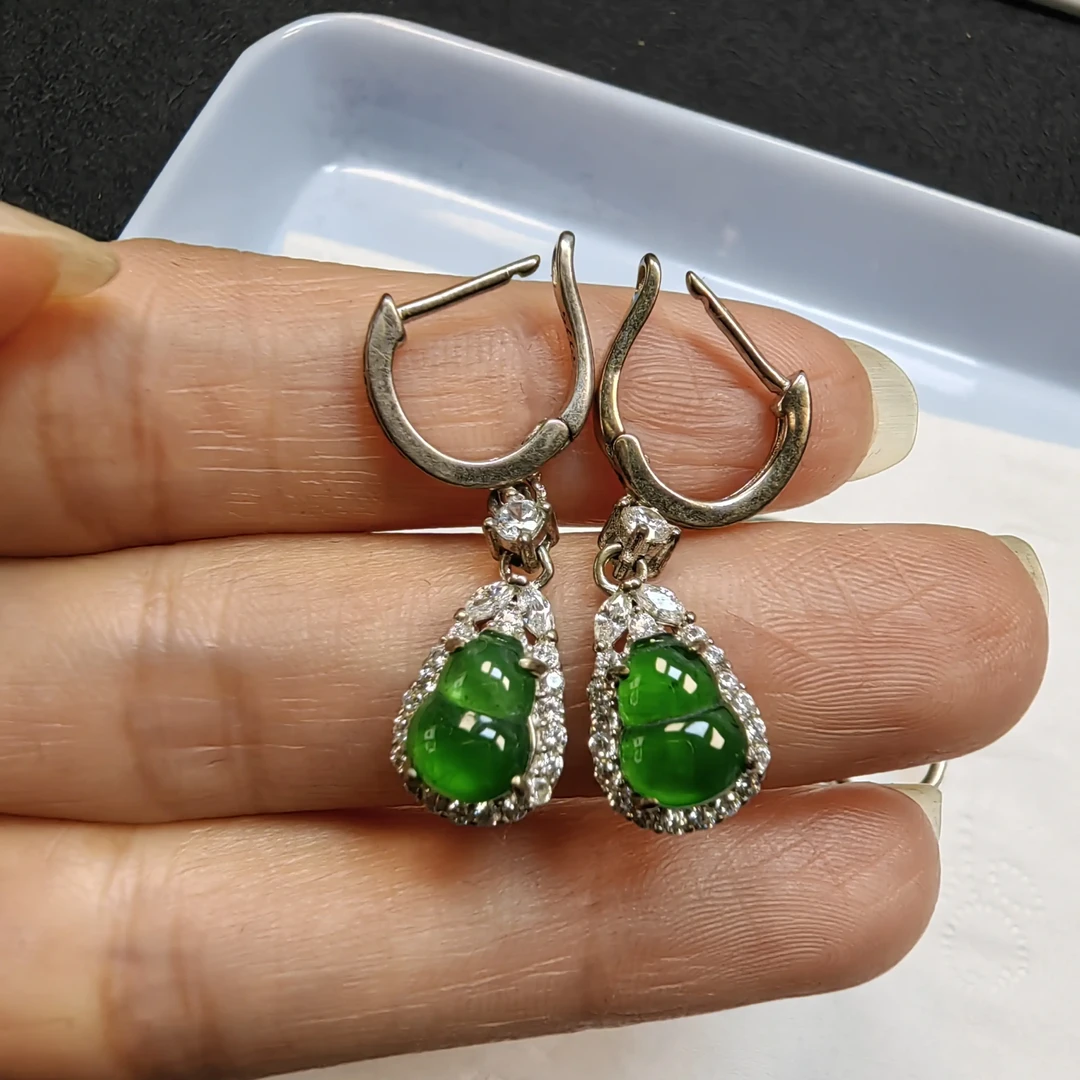 翡翠葫芦耳坠精致百搭时尚耳饰