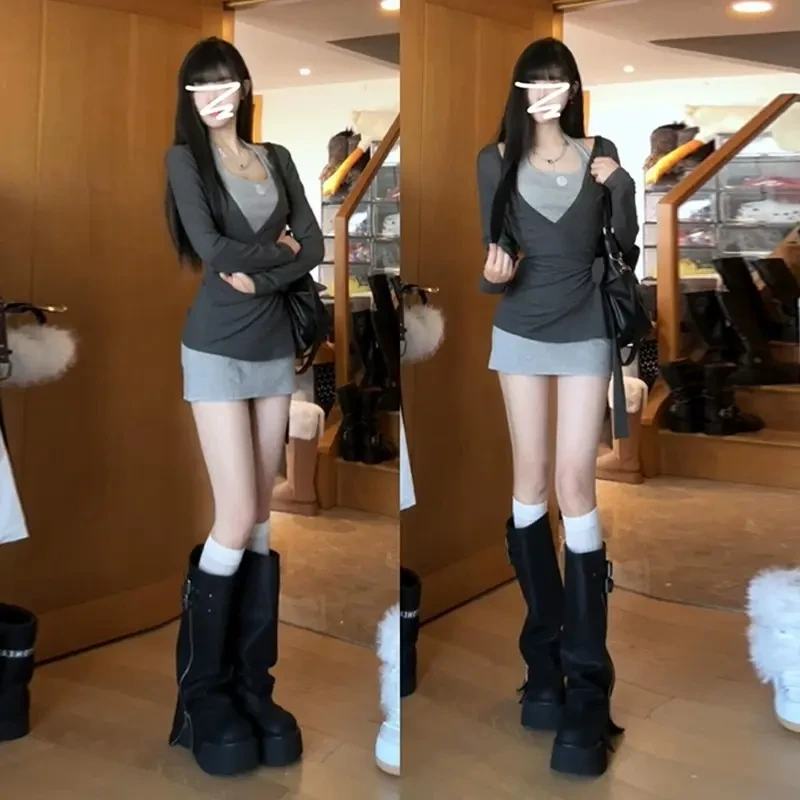 纯欲辣妹灰色挂脖连衣裙子女装2025新款早秋季高级感包臀短裙套装