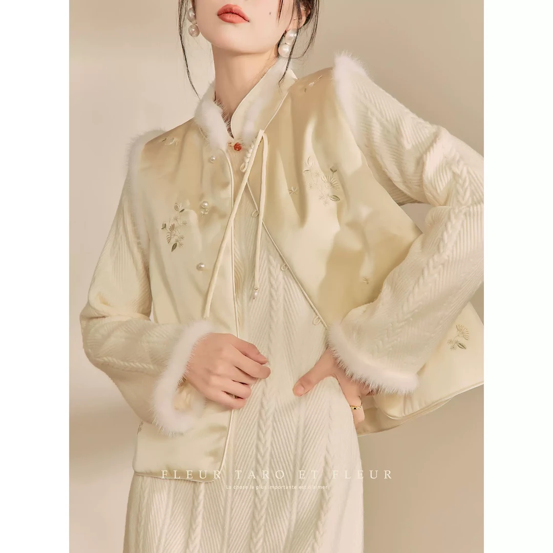 乔与花樽|温柔优雅温暖针织连衣裙女新款气质百搭中长裙子