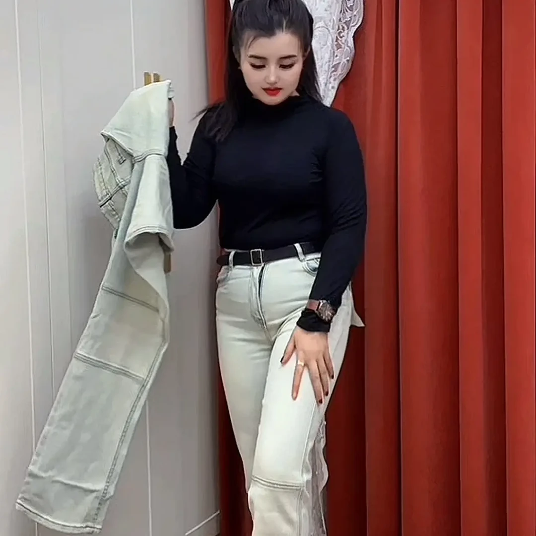 D8811新款热卖冬季加绒高腰显瘦女士直筒牛仔裤包邮