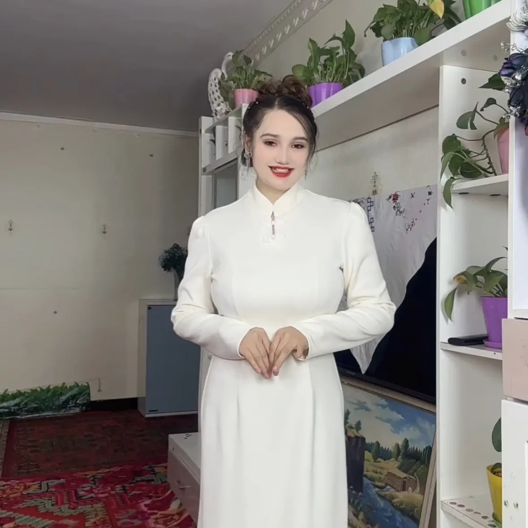 秋冬款款连衣裙正式场合高端精致气质女显瘦显高秋冬时尚感连衣裙