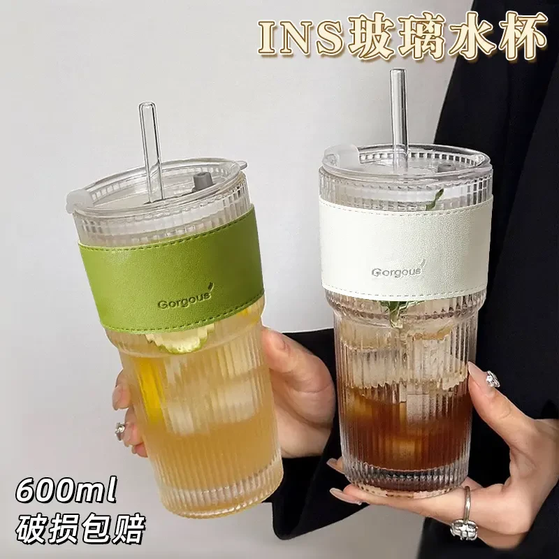 夏季新款加厚女士吸管杯高颜值大容量带盖玻璃水杯咖啡冷饮杯水杯