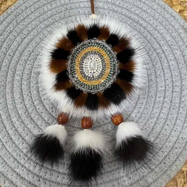 鄂温克族纯手工工艺创意太阳花车挂包挂毛衣链