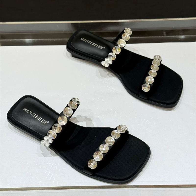 法式平底水钻凉拖鞋女2025新款夏方头仙女粗跟低跟百搭外穿一字拖