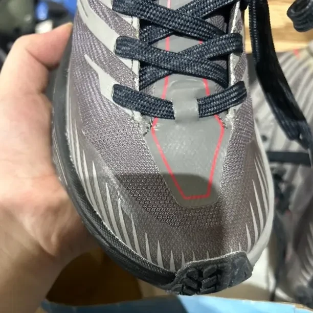 1947时尚休闲运动鞋(偏小）