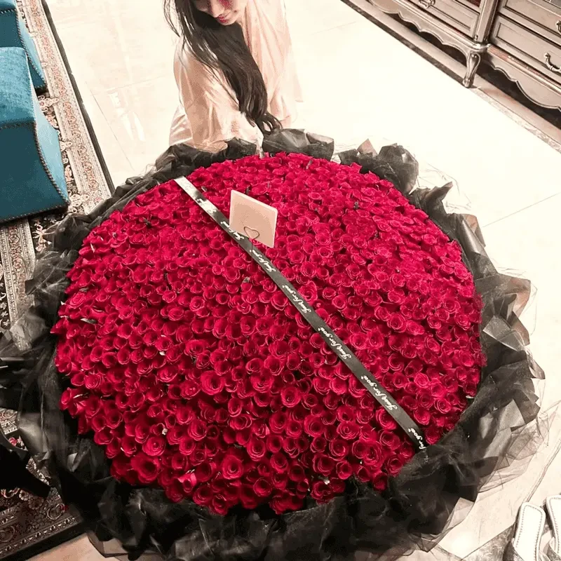 999朵199朵红玫瑰花束鲜花速递全国同城附近花店配送订婚生日求婚