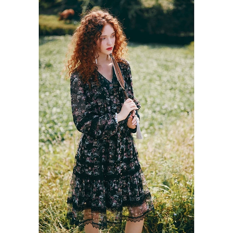 【福利款】菀壹碎花连衣裙女v领茶歇裙套头长袖中长裙Q15023411