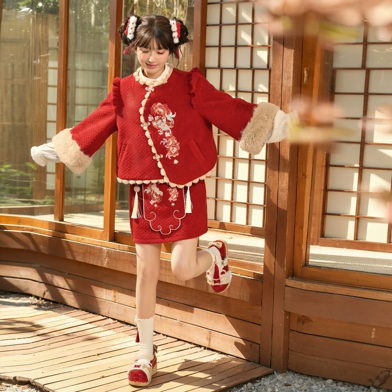 森女部落原创新中式精致锦鲤刺绣时尚套装冬2024年冬季新款女装