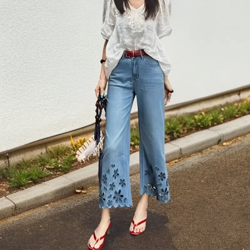 设计感花朵镂空牛仔裤女2025夏季薄款大码梨型身材高腰直筒阔腿裤
