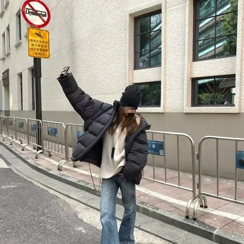2025新款轻保暖立领鹅绒羽绒服女泡芙面包服外套羽绒服女款