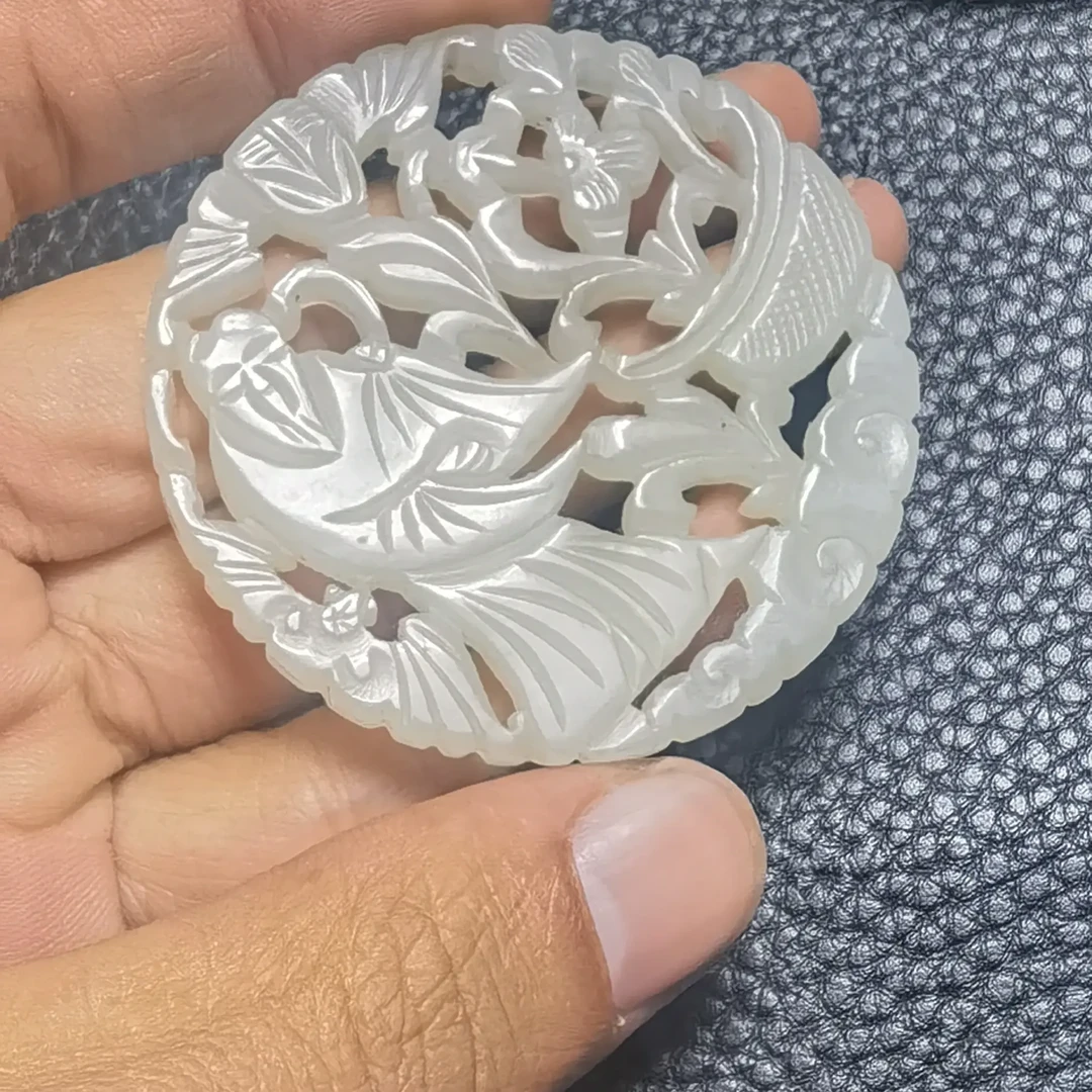 （古玉）镂空雕刻人物玉佩挂件玉质温润细腻