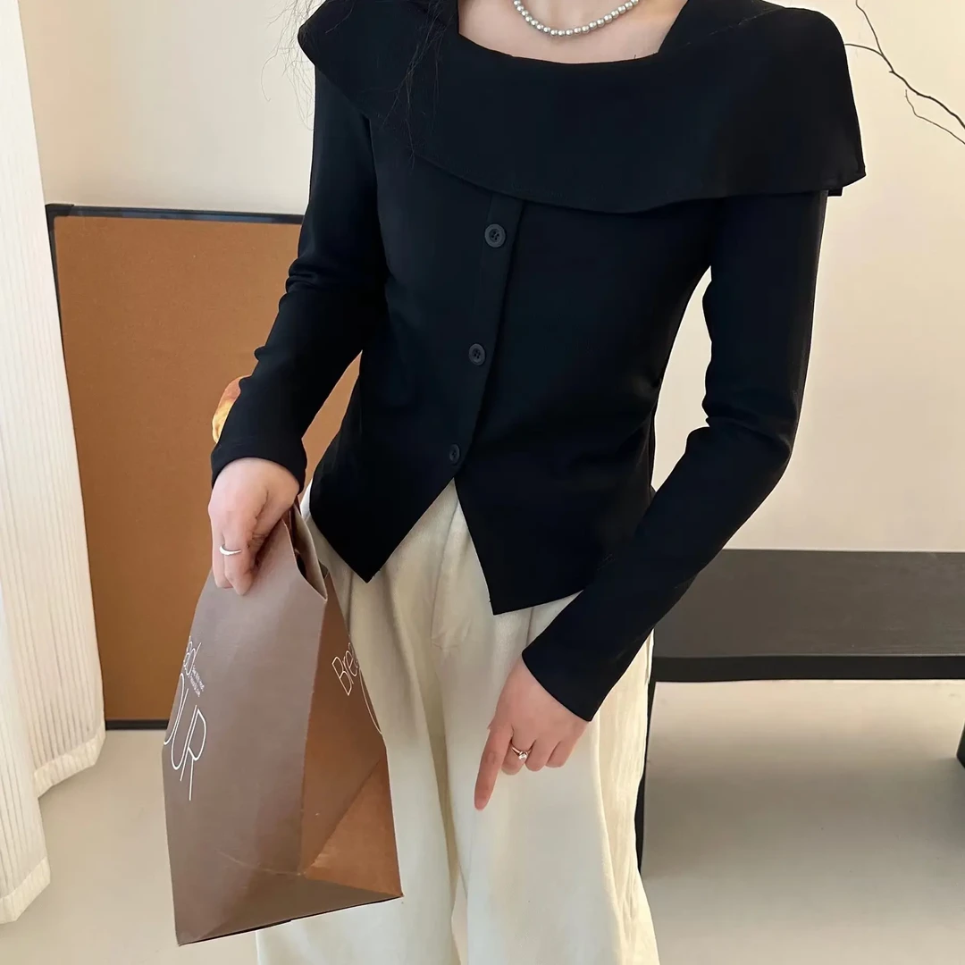 衣凡25139显瘦长袖小众女不规则黑色显瘦