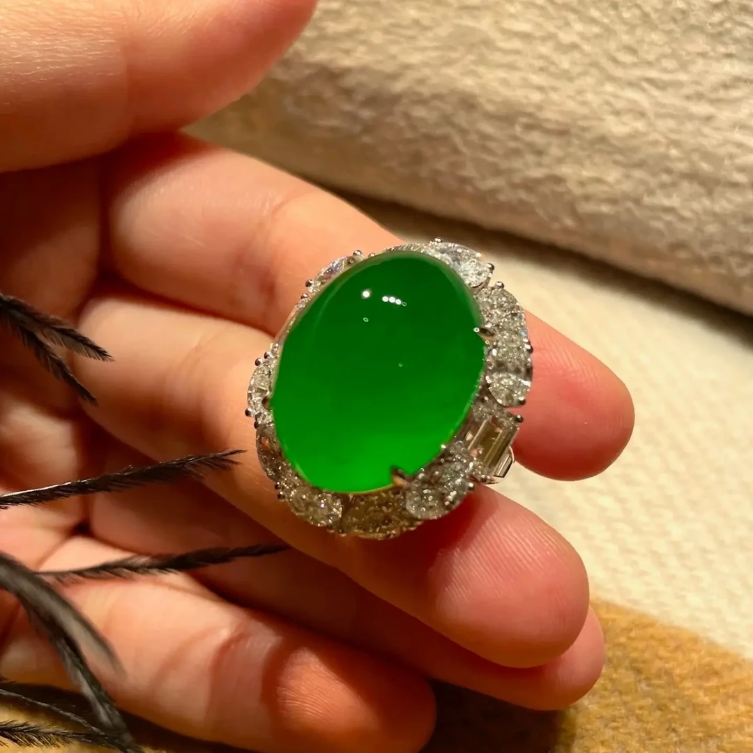 天然缅甸翡翠A货戒面