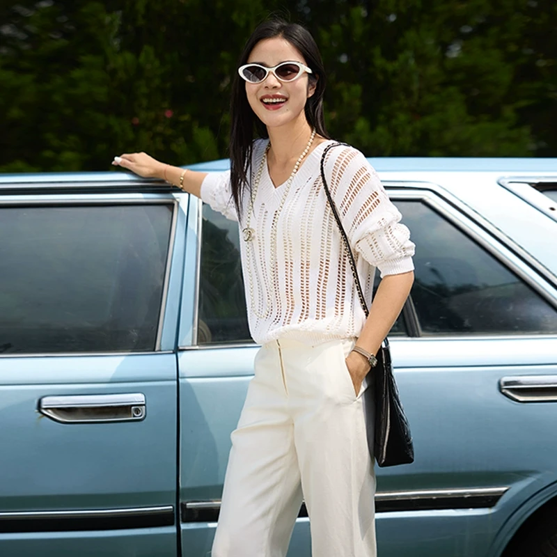 COLINWANG-悠然渐变|松弛法式老钱风镂空V领针织罩衫