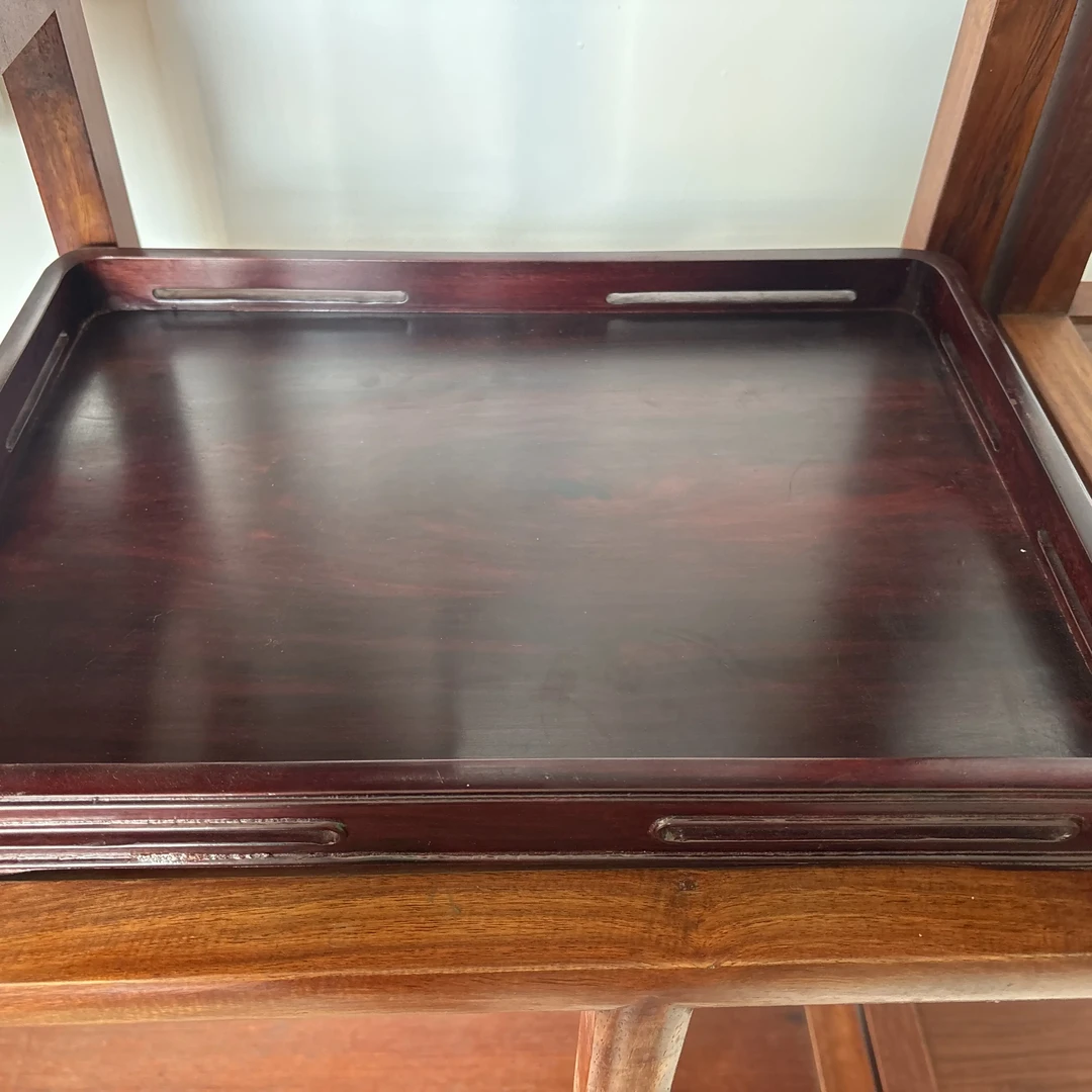 44号血檀独板上漆托盘（镂空）