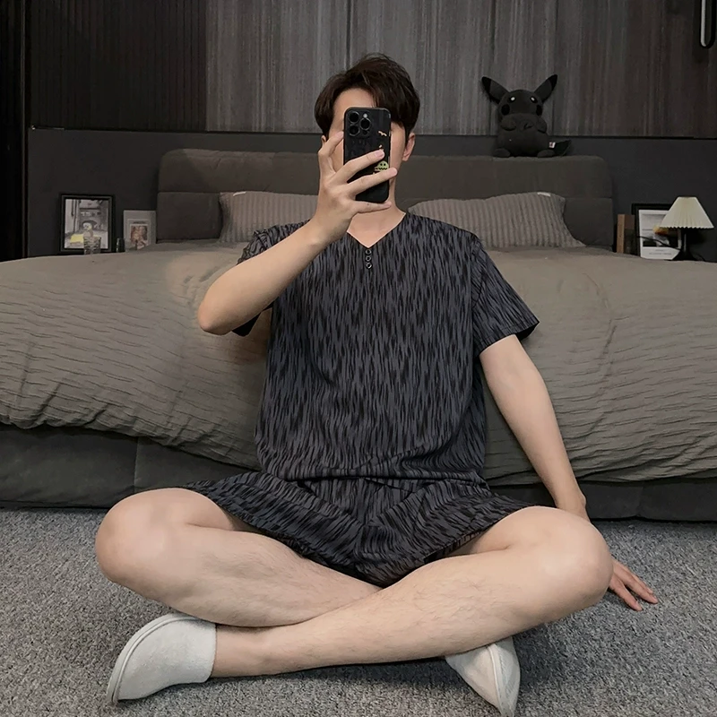 套头冰丝男士夏季睡衣薄款短袖短裤2025新款黑灰虚影可外穿家居服