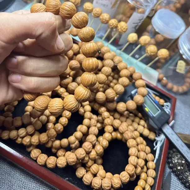 猴头土豪14 15  16原皮单圈,已打底。随机发货