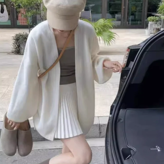 温柔风气质白色毛衣外套女秋冬2024新款慵懒宽松百搭针织开衫上衣