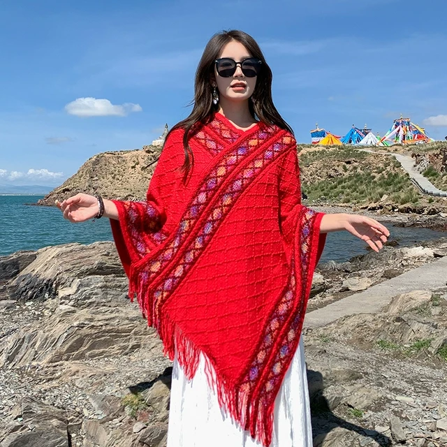 复古民族风披肩女套头披风云南旅游穿搭外套百搭针织保暖红色斗篷