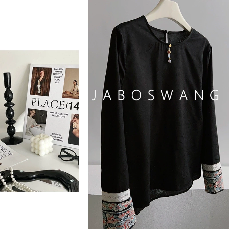 S819黑色祥云打底衫新款设计感吊坠长袖高贵洋气宫廷风衬衫女