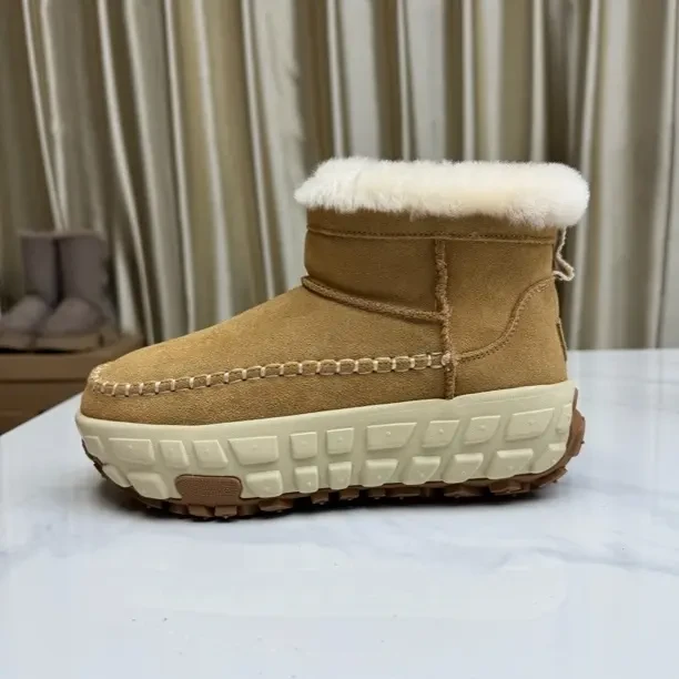 雪地靴女冬季厚底短筒靴加绒加厚保暖防滑百搭棉鞋