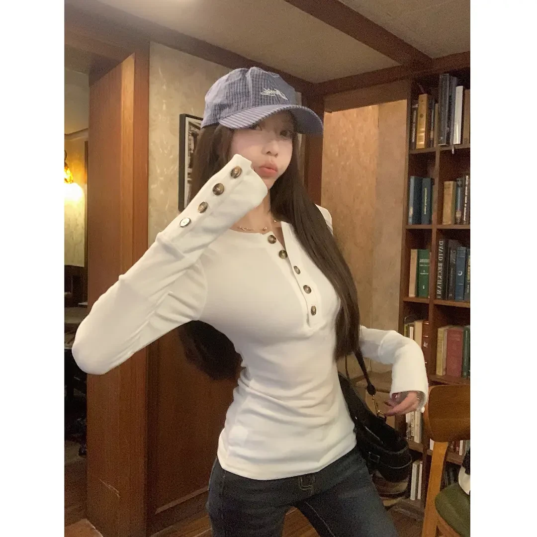 亨利半开领纽扣长袖T恤辣妹设计感秋冬新款收腰显瘦加厚保暖上衣