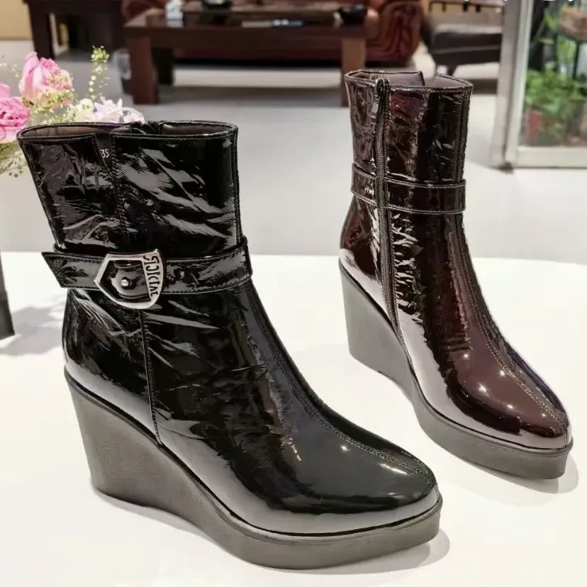 牛漆皮侧拉链坡跟时尚百搭优雅气质加绒冬款高帮女鞋