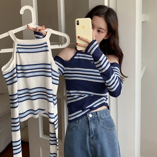 秋季挂脖露肩设计条纹长袖针织衫女早秋2021新款修身显瘦短款上衣