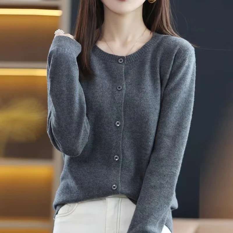 冬季加厚36支精纺羊毛开衫纯色圆领时尚显瘦百搭外套女春秋羊毛衫