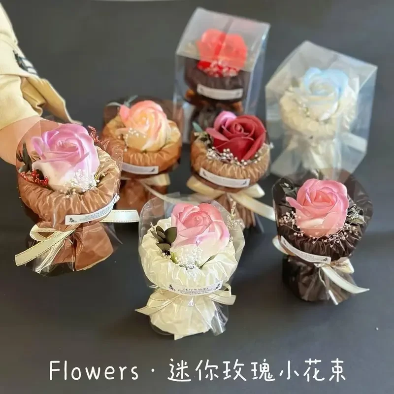 迷你口袋见面小花束玫瑰向日葵永生花真花伴手礼装饰