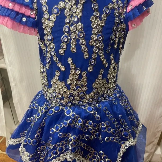 女童快乐阳光舞蹈服断码no退介意no 拍