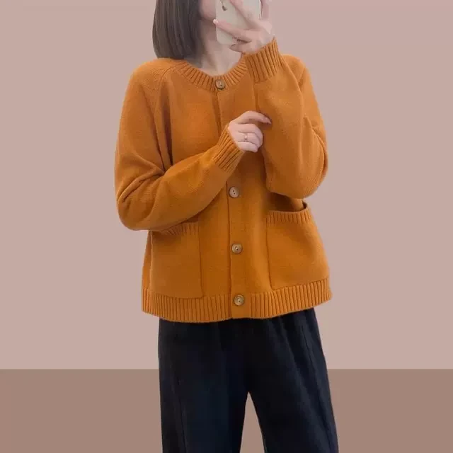 大码圆领口袋开衫插肩袖针织衫秋冬2025年新款宽松韩版毛衣外套女