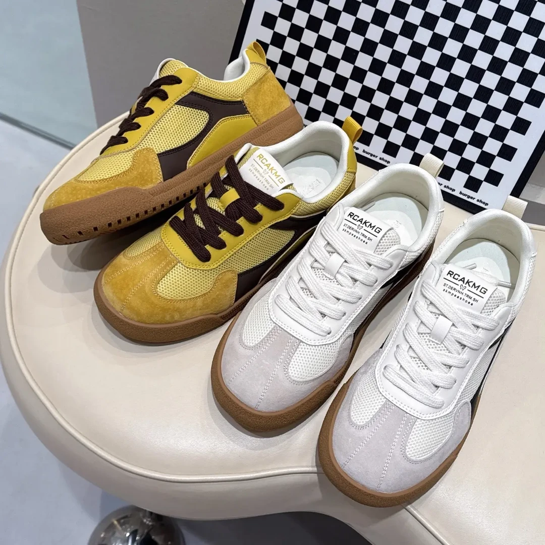 2025新款真皮软底德训鞋女复古透气平底休闲系带运动鞋百搭板鞋