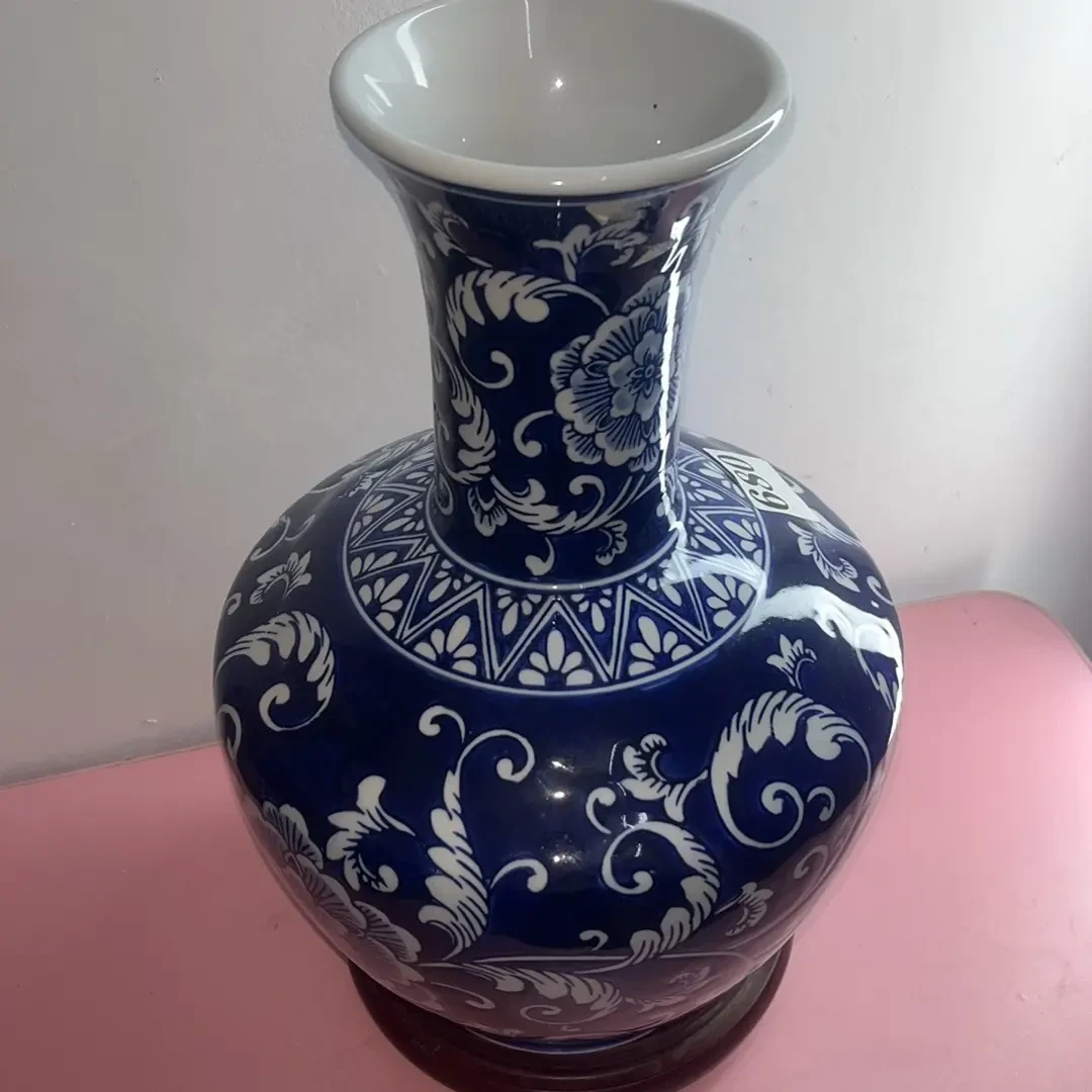 青花手工手绘高温釉下彩外贸出口瓷coco款，插花水培花瓶，居家摆件