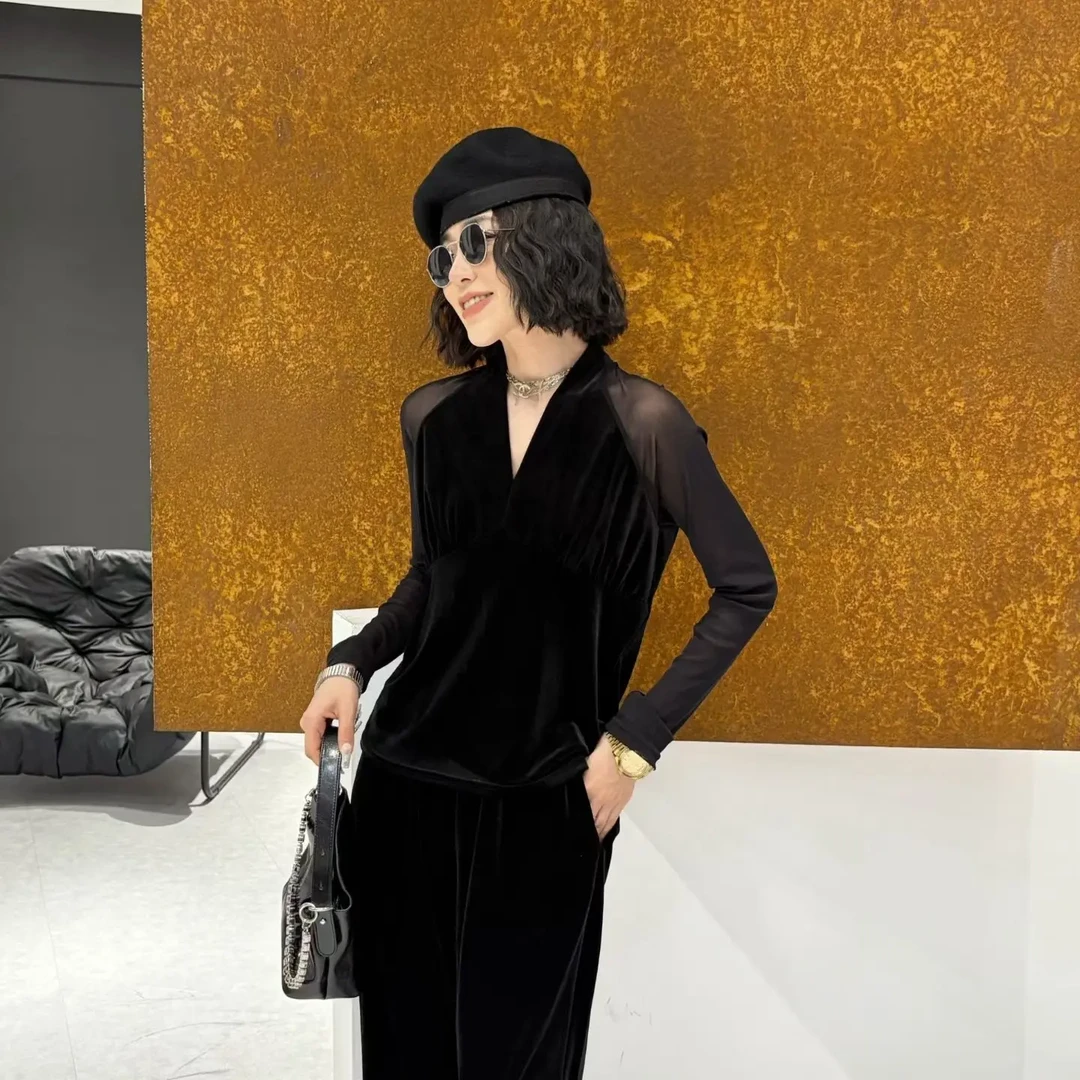 法式V领长袖网纱拼接丝绒秋冬时尚洋气修身显瘦T恤