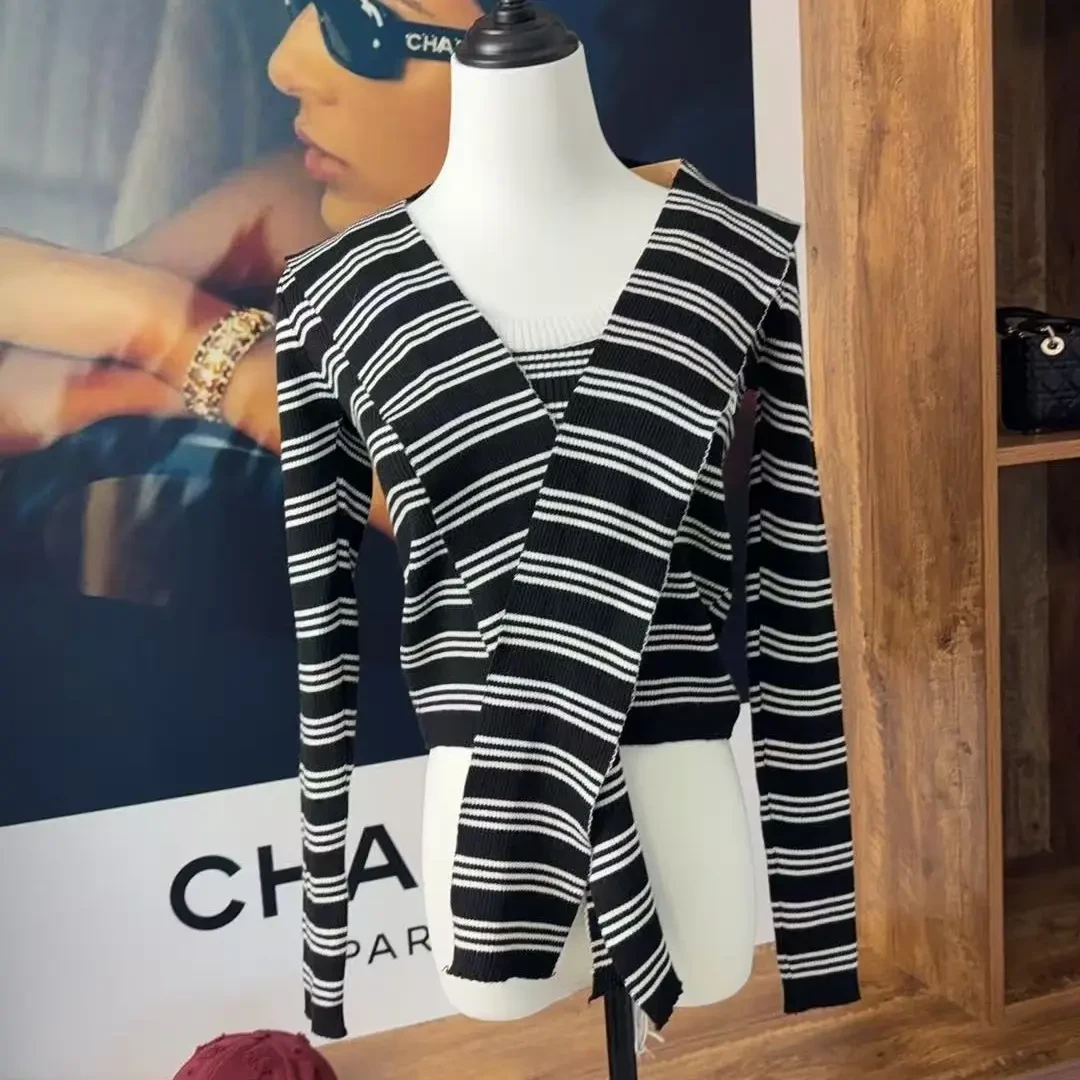 针织条纹长袖常规款秋季毛针织衫秋冬针织衫时尚短款