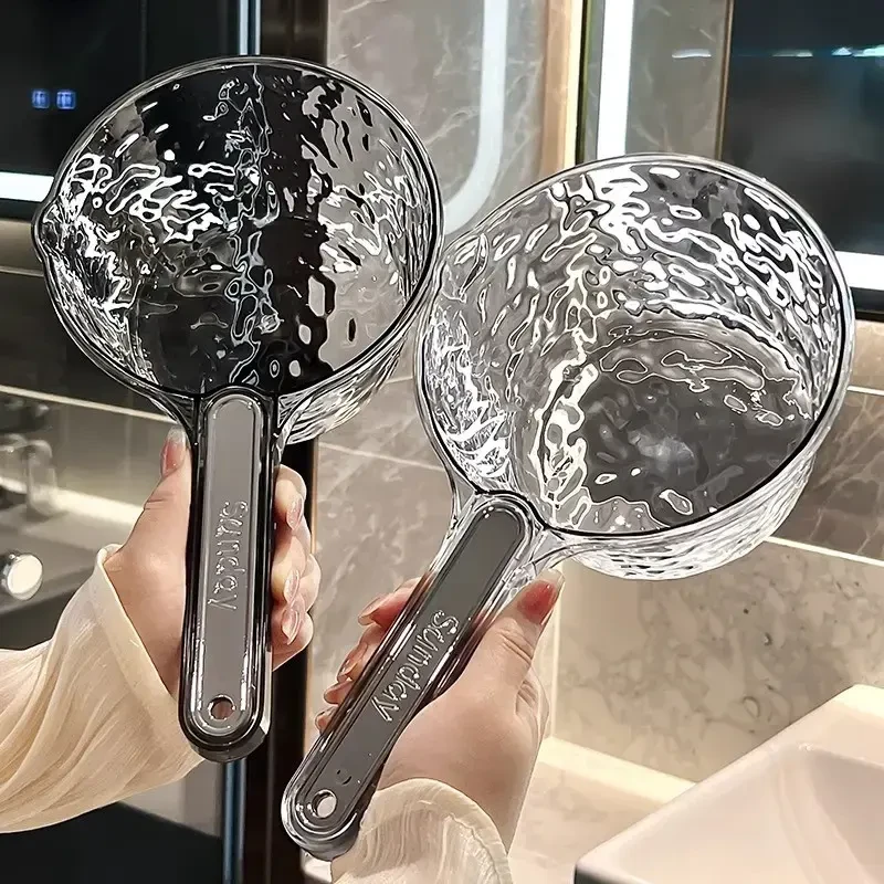 家用轻奢水瓢大号加深加厚长柄创意可悬挂透明舀水勺子大容量舀水