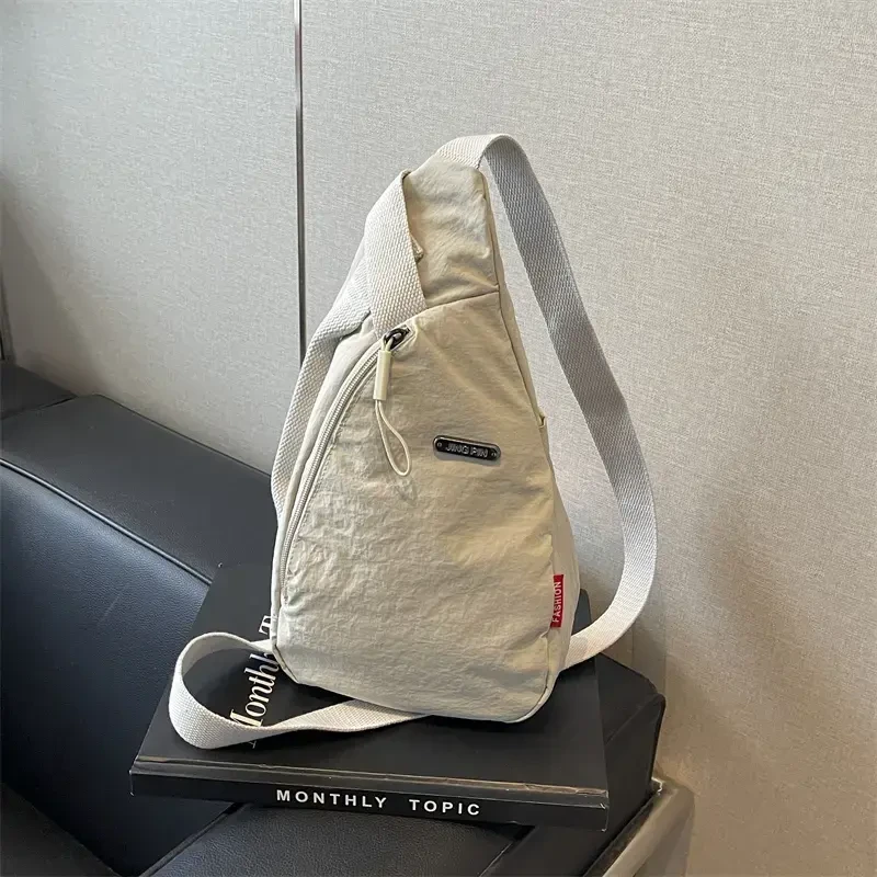 潮流胸包男女手机斜挎包时尚简约骑行休闲百搭轻便运动风小背包LQ