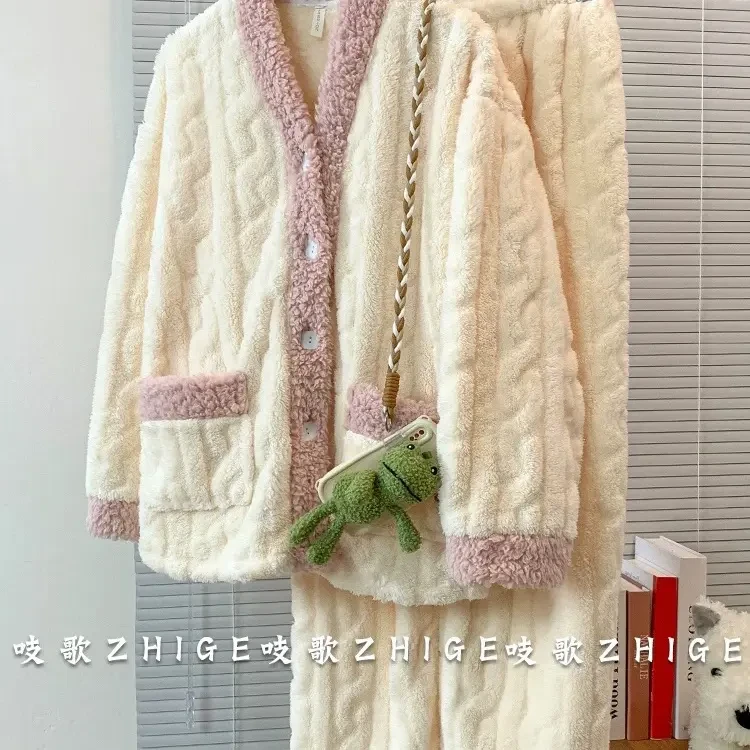 法式感加绒加厚珊瑚绒冬季女款睡衣套装保暖家居服