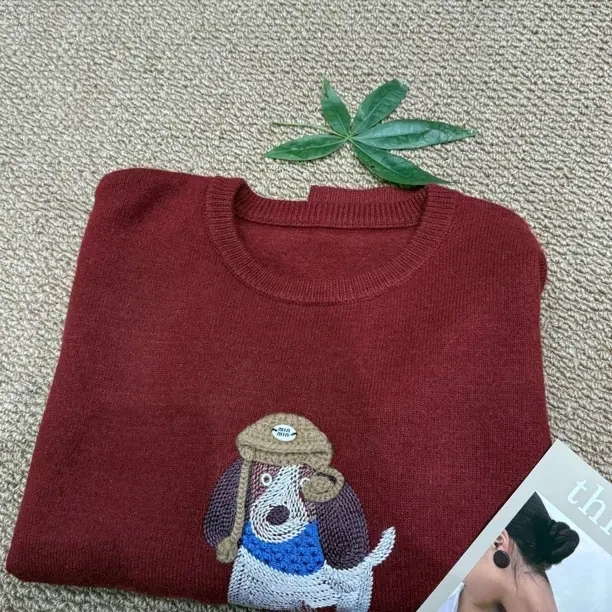 新款猫咪刺绣圆领针织衫女韩版减龄舒适百搭秋季长袖毛衣上衣