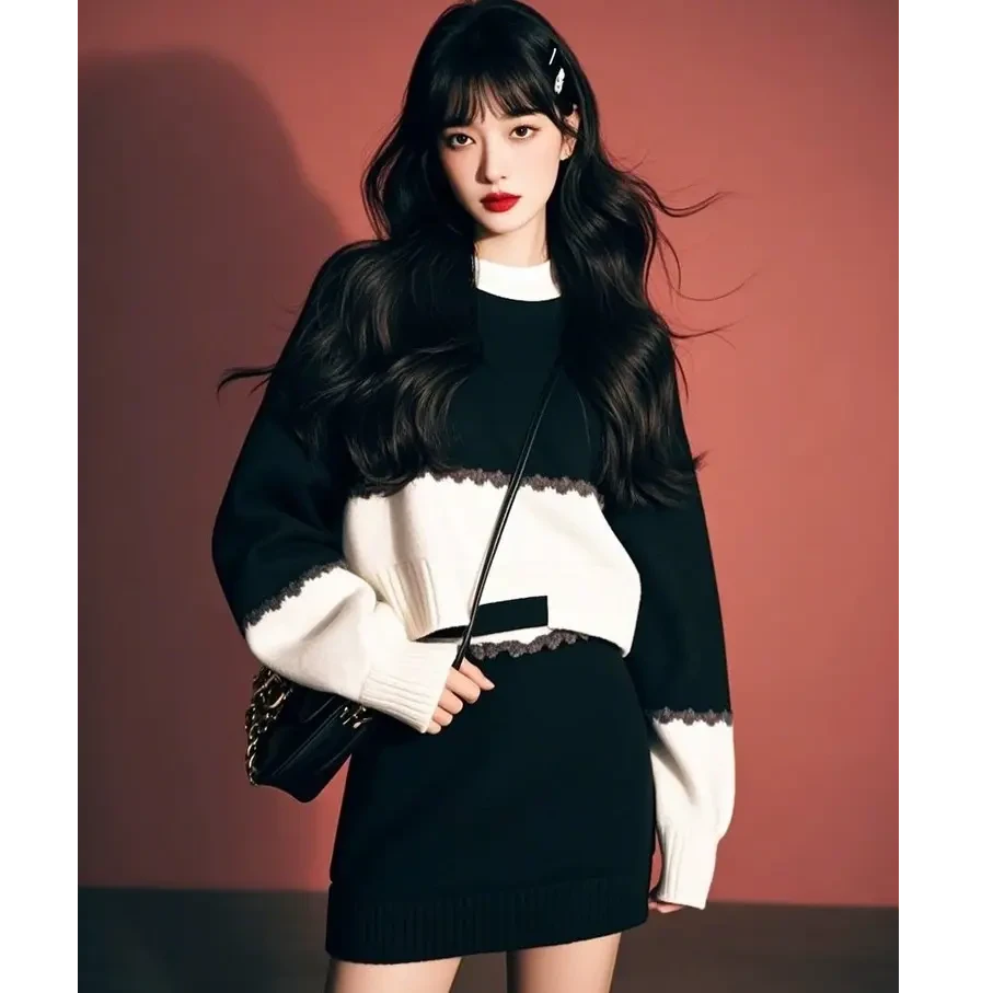 冬季穿搭一整套轻奢高级感独特绝美气质黑白拼接针织毛衣短裙套装