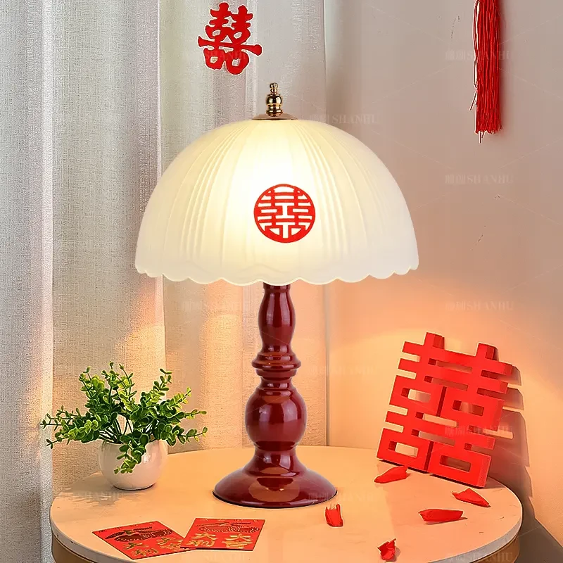 卧室床头灯婚礼台灯送礼物创意新婚台灯长明灯婚房陪嫁订婚喜庆灯
