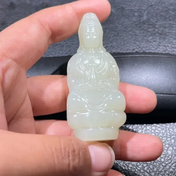 天然和田玉羊脂白玉观音吊坠男女通用保平安饰品